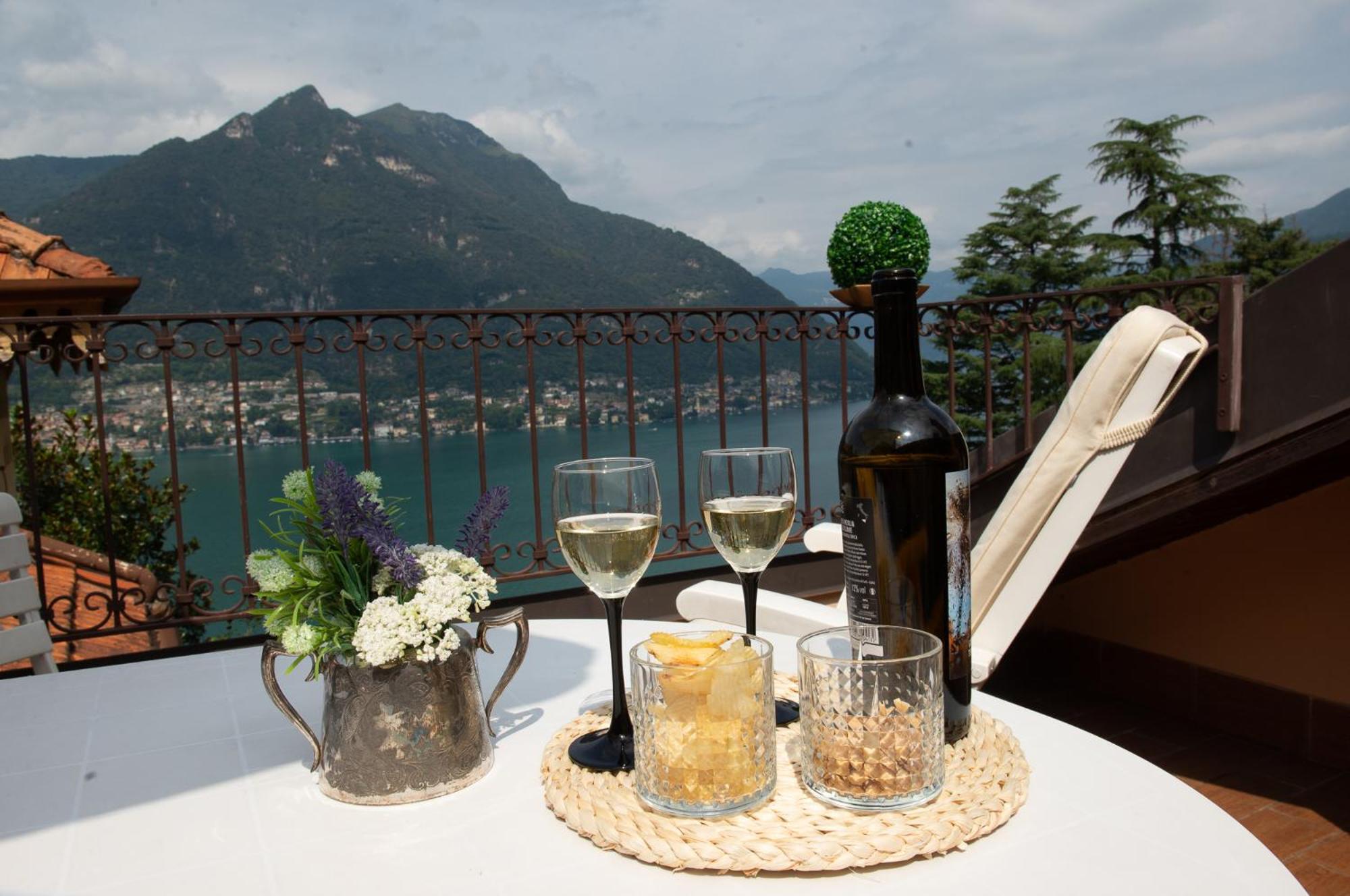 Appartamento "Bella Vista" Sul Lago Di Como Faggeto Lario 外观 照片