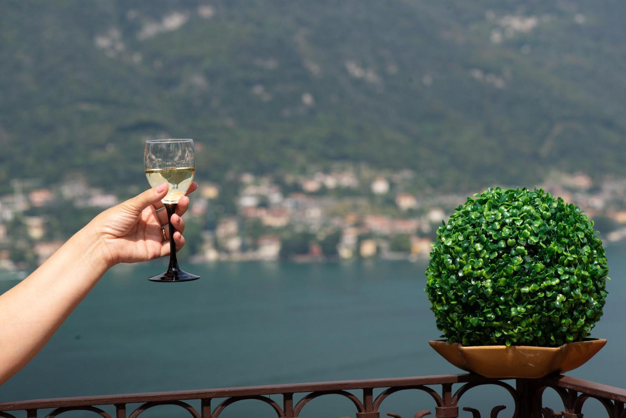 Appartamento "Bella Vista" Sul Lago Di Como Faggeto Lario 外观 照片